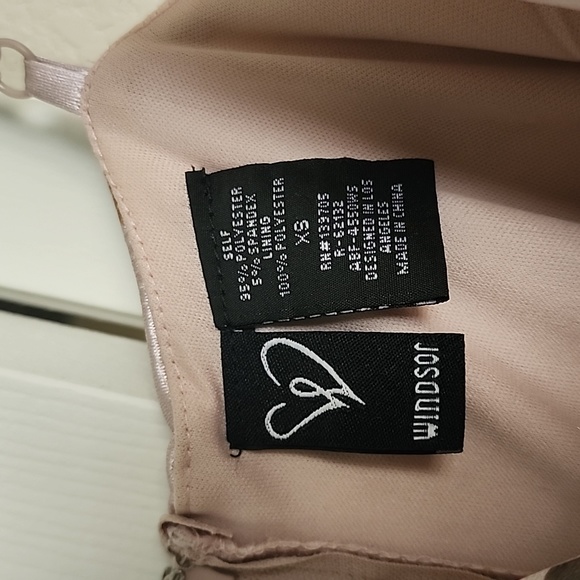 Prom/ party dress - Picture 3 of 3